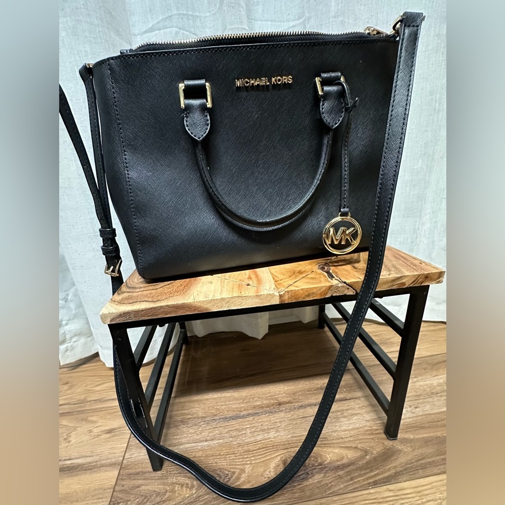 Michael kors saffiano leather satchel